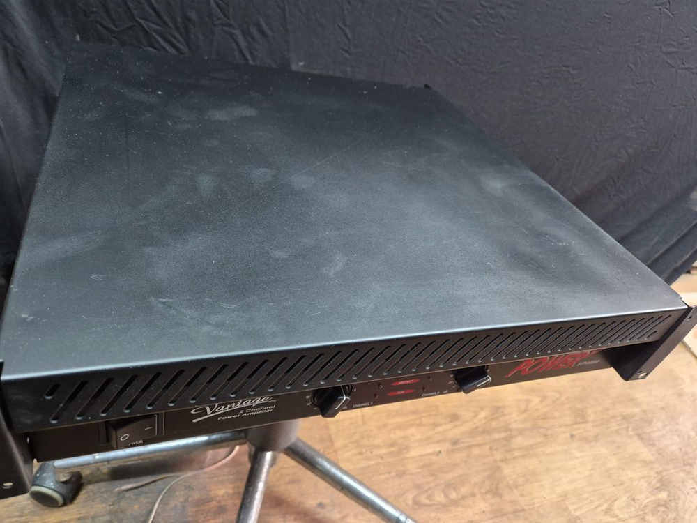 Vantage VP400A 2채널 파워 앰프 이미지