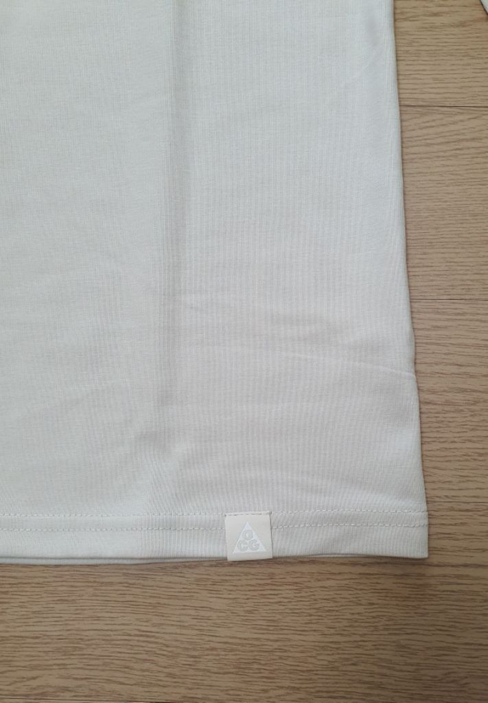 나이키 ACG 프린팅 긴팔티셔츠 루즈핏M사이즈(100정--3