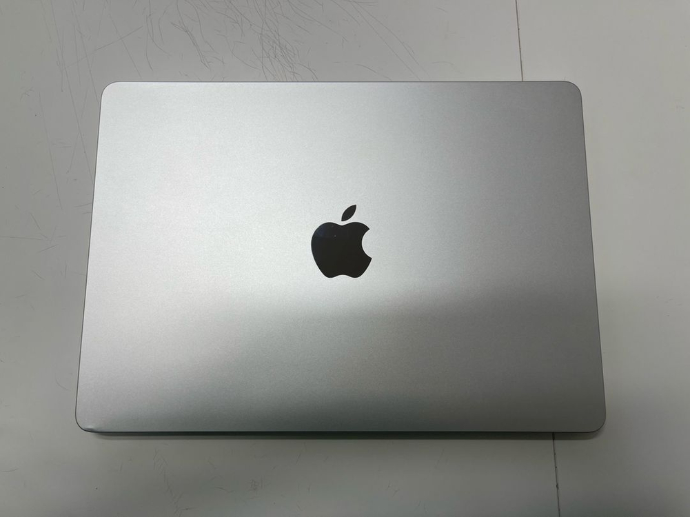 맥북 에어 13인치 M2 16GB 256GB 실버--2