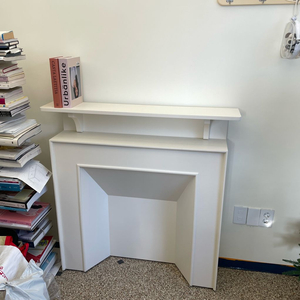브릭나인 벽난로 콘솔 인테리어 장식장(상태좋음) 아이보리