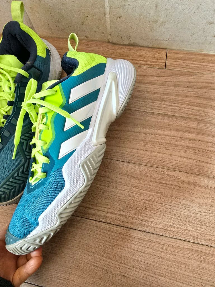 아디다스 운동화 테니스화 바리케이드 250--2