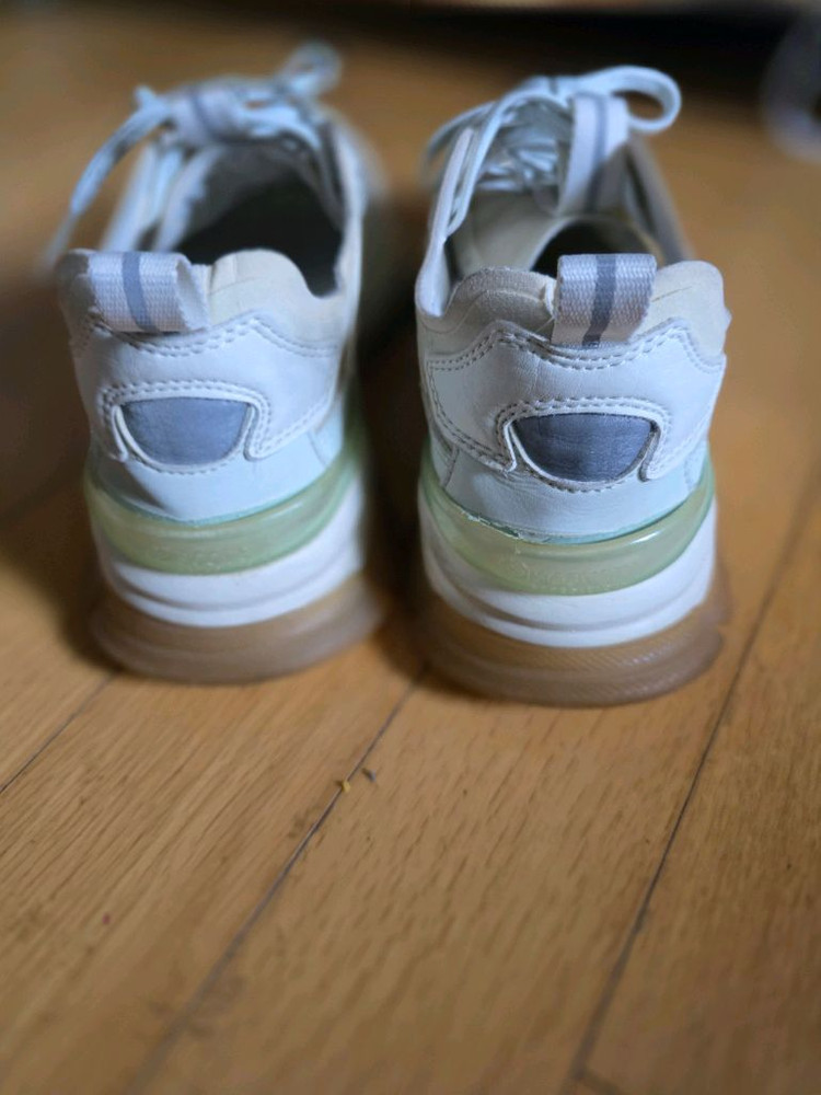 [백화점 정품] Discovery- 버킷 디 워커 /240--3