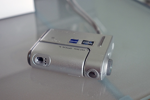 [실사진]소니 사이버샷 DSC-F88 팝니다(메모리스틱O,신품베터리)--8