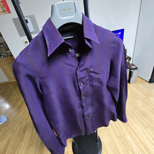 엠포리오 아르마니 퍼플셔츠