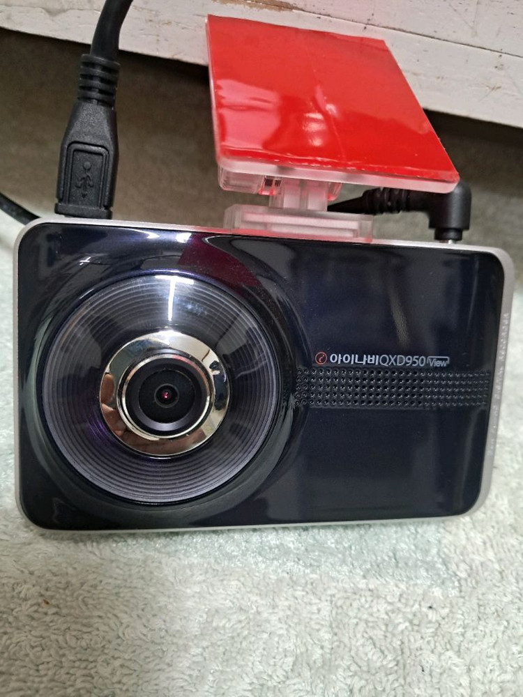 부품용 블랙박스. 아이나비 QXD950뷰--1