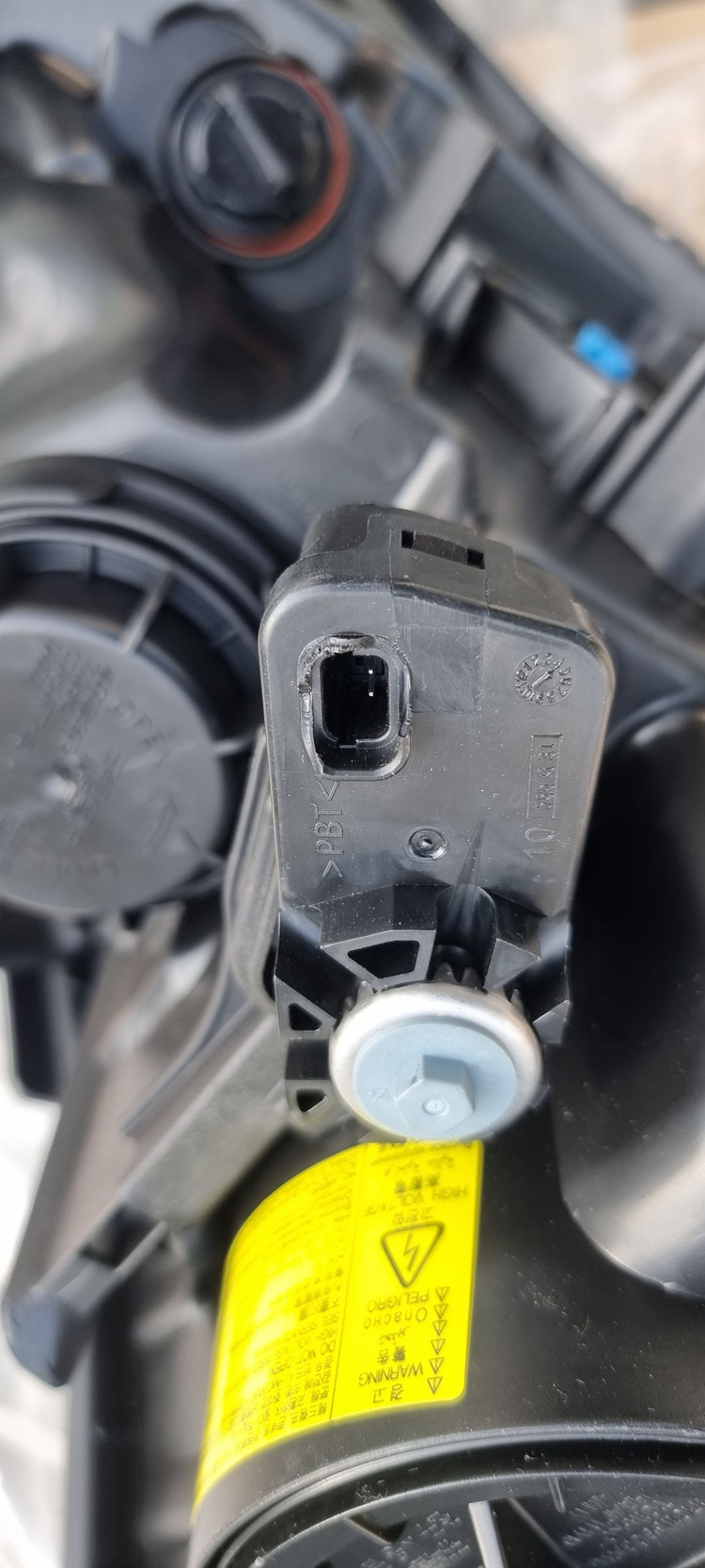 중형 세단 운전석용 헤드라이트 921033V080 서브어셈블리 헤드램프 좌측. 그랜저 HG 운전석(좌측) 이미지