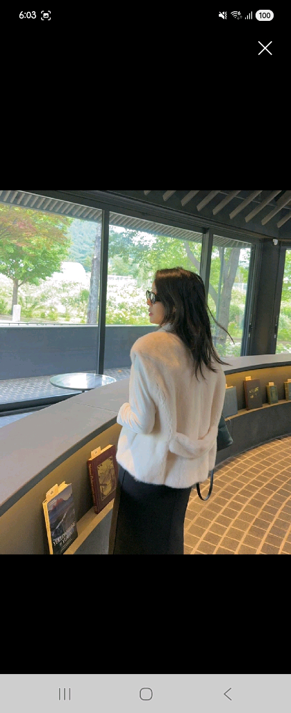 프루 시그니처 밍크조끼 펄베이지 55사이즈--2