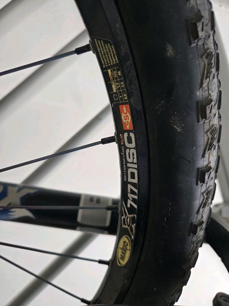 트렉 8500, 마빅717, 앞뒤크리스킹 허브--7