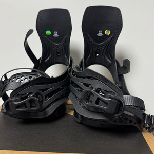 25/26 FLUX CV M 바인딩