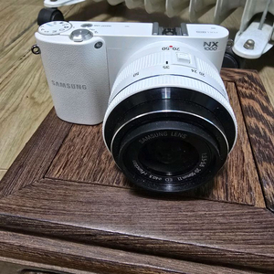 삼성 NX1000 미러리스 카메라 화이트