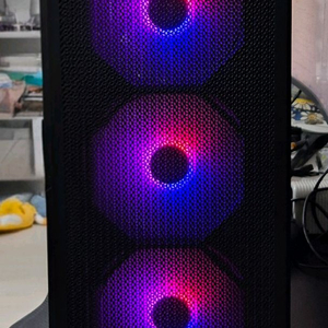 인텔i9-14900KF ,RTX4080SUPER 초 고사양 본체 판매합니다