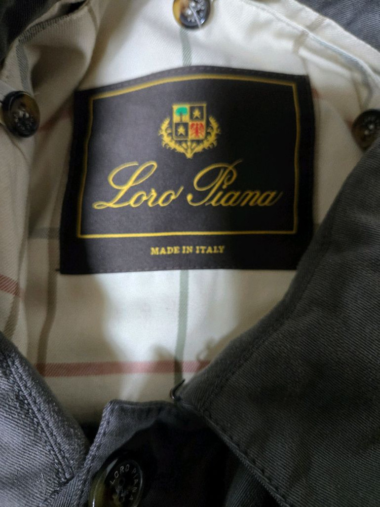 로로피아나 코트 이미지