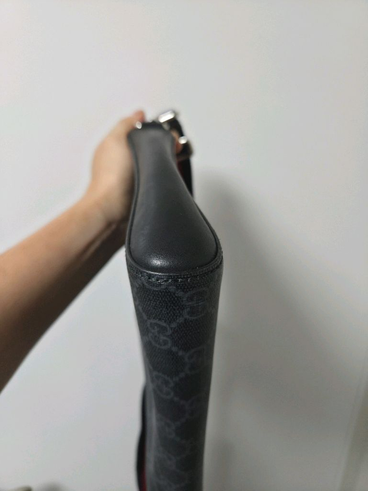 구찌 GG 수프림 스몰 메신저백--5