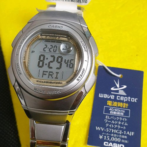 카시오 빈티지 전파시계 새상품 팝니다. 웨이브셉터 전자시계 철도시계 추천