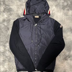 몽클레어 그림퍼스 니트 바람막이