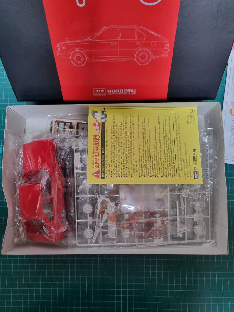 아카데미 포니1 초회 한정판--1