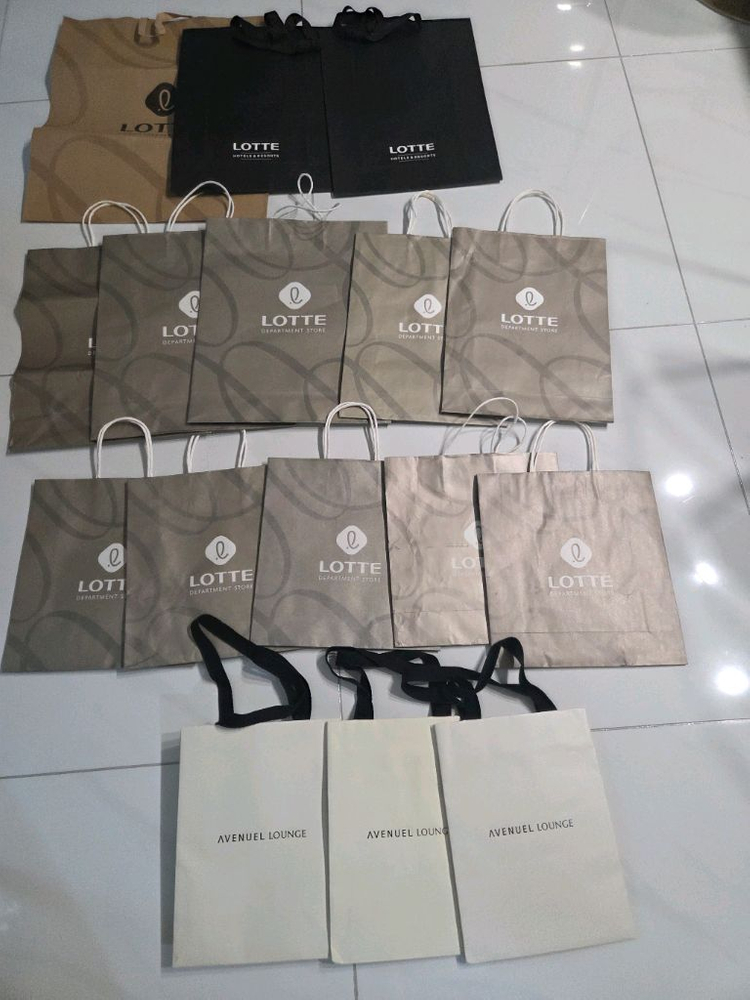 롯데백화점 쇼핑백 에비뉴엘쇼핑백등 16종 이미지