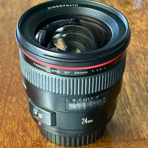 캐논 EF 24mm F1.4L 렌즈