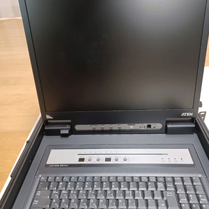ATEN LCD KVM 스위치 CL5708N 8포트