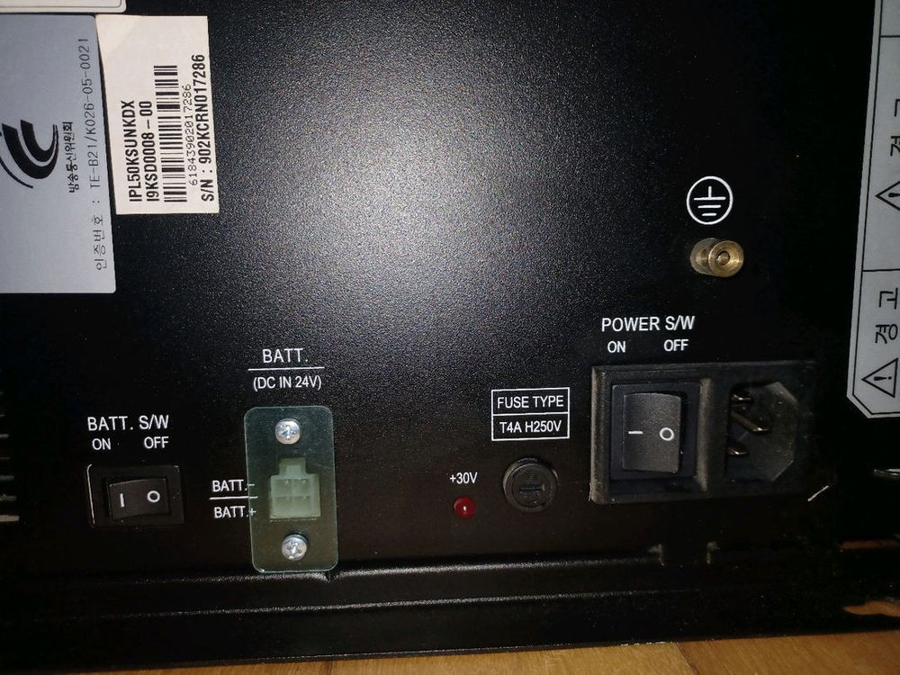 ATEN LCD KVM 스위치 CL5708N 8포트--4