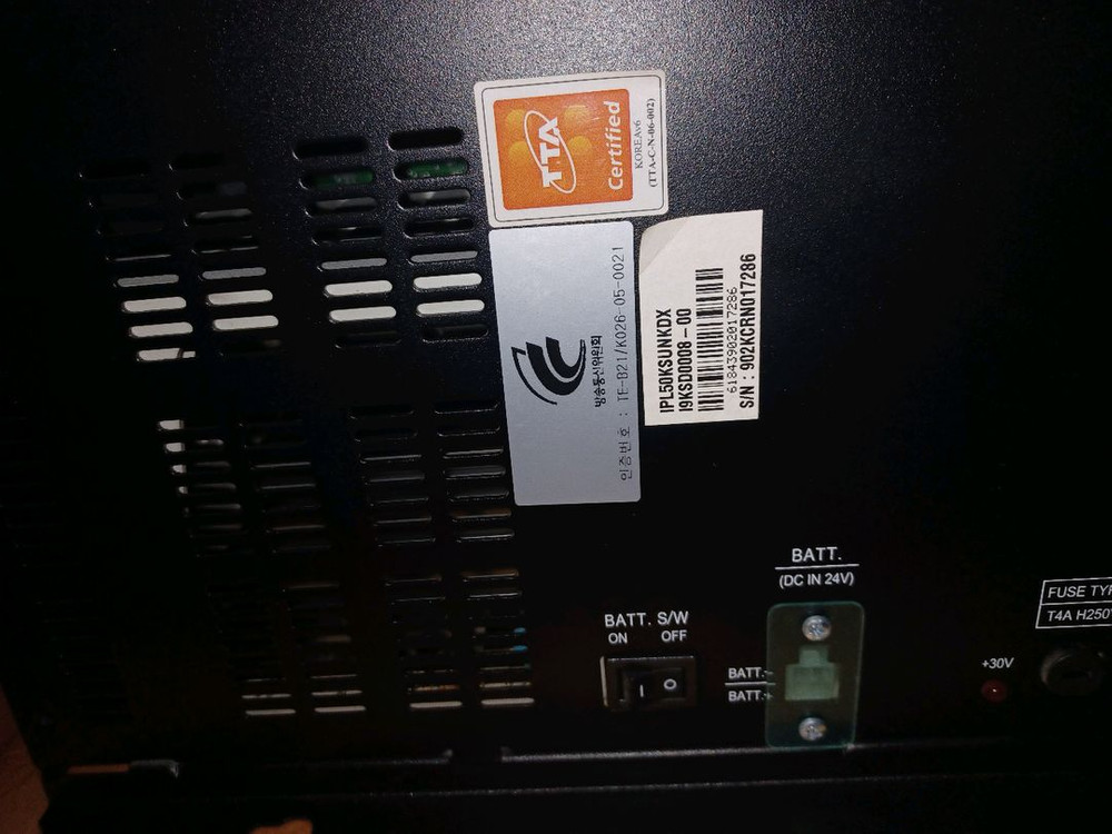 ATEN LCD KVM 스위치 CL5708N 8포트--6