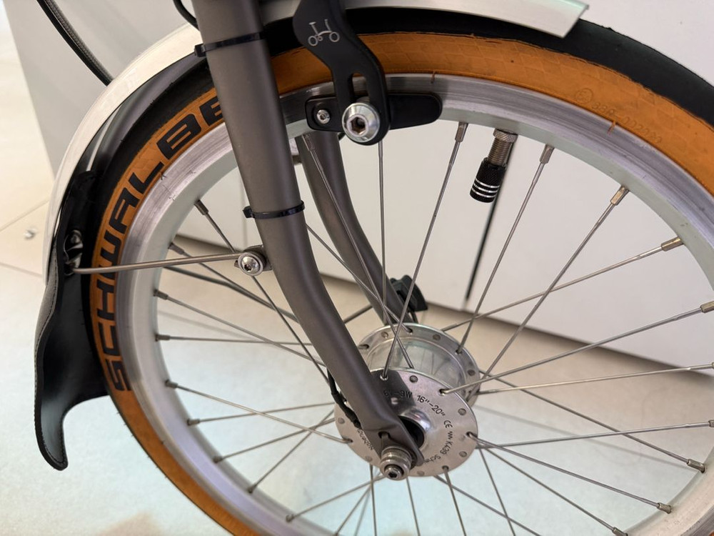 브롬톤 S3E-X 티탄 허브다이나모 에델룩스2--2