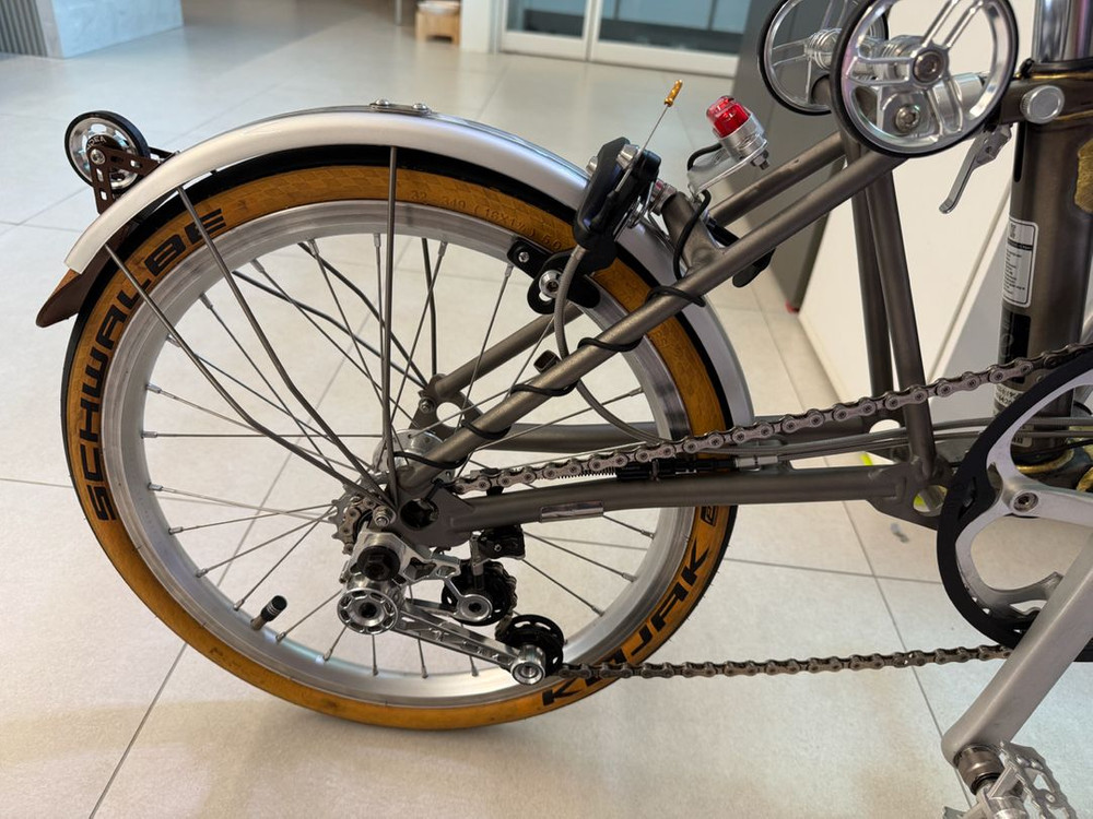 브롬톤 S3E-X 티탄 허브다이나모 에델룩스2--6