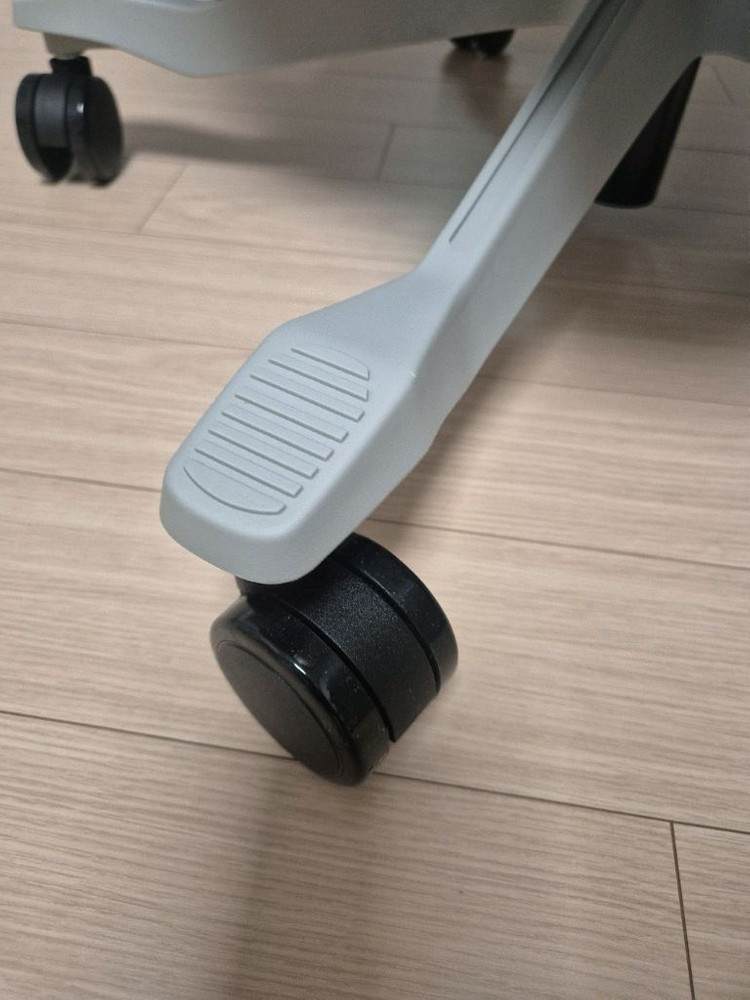 올즈 알티오 의자 이미지