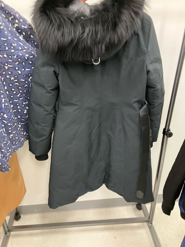 맥케이지 블랙 롱패딩--1