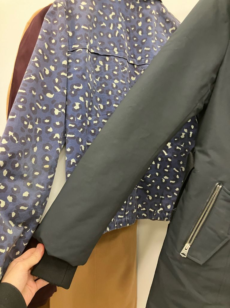 맥케이지 블랙 롱패딩--3