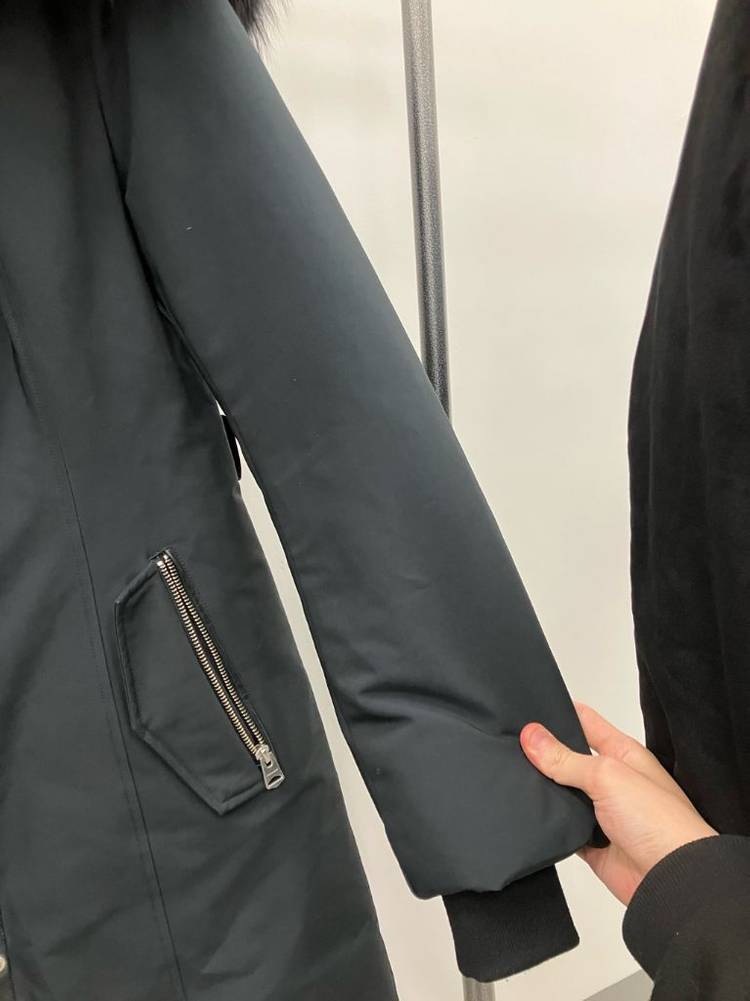 맥케이지 블랙 롱패딩--4