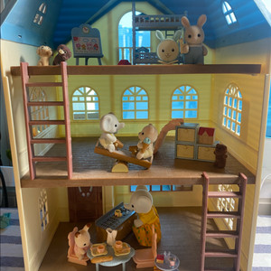 실바니안 패밀리 하늘지붕 테라스 3층집