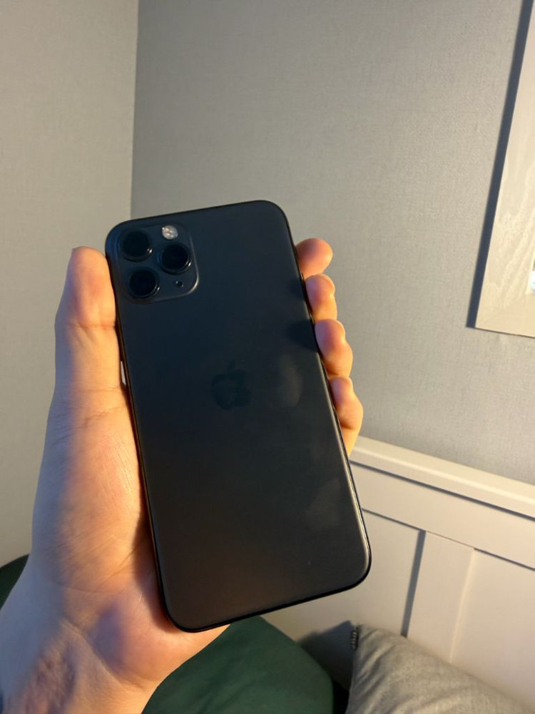 아이폰11프로 256기가--1