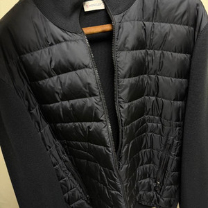 몽클레어 트리콧 패딩니트 가디건 블랙 xl사이즈 105