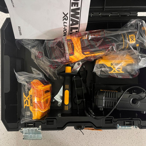 디월트 DCG405N 무선 그라인더 풀세트 (새제품)