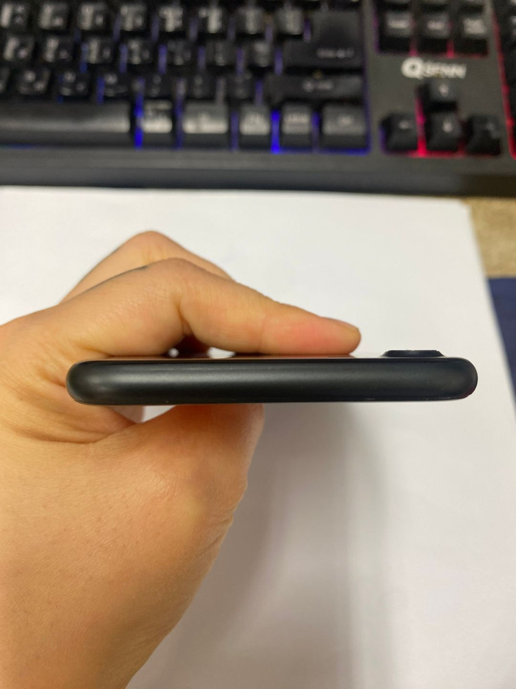 .아이폰7 매트블랙 SS급 32GB 무잔상 배터리100% 레트로감성 인스타 사진폰 카메라폰 002839 이미지