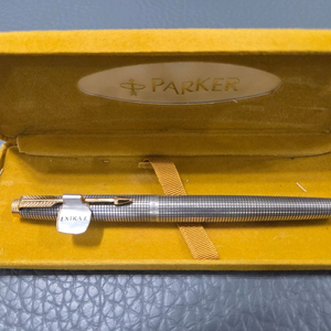 파카75 스털링실버 14k xf닙 만년필