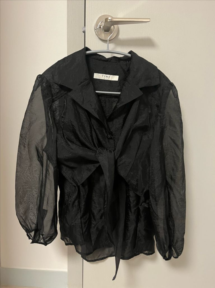 타임 리본 블라우스(블랙)--1