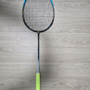 [보증Ol택포] 빅터 제트스피드 S12 2 (4U/BG80/27) 배드민턴라켓 판매합니다.