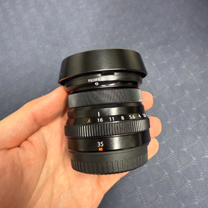 후지필름 xf35mm f2 렌즈 판매합니다