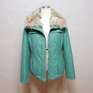 늦겨울용)쉬즈미스 폭스카라 탈착 여성 숏 덕다운 패딩 66 상태우수