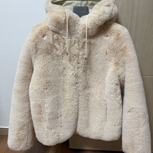 새상품급 마쥬 바야폭스퍼 후드 자켓