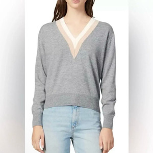 sandro 산드로 V넥 니트 55