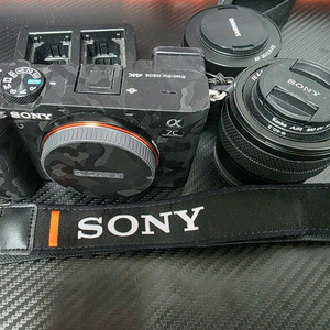 A7C 소니 미러리스 카메라 + 삼양35mm +2860번들렌즈 판매합니다. 이미지