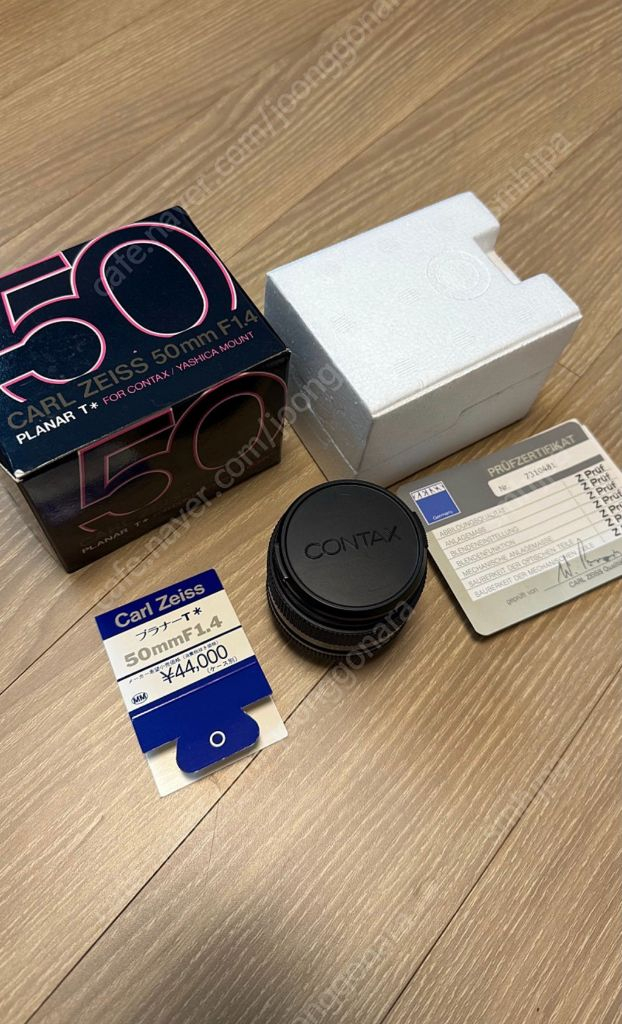 콘탁스 RTS3 + 플라나50.4 50mm F1.4 이미지