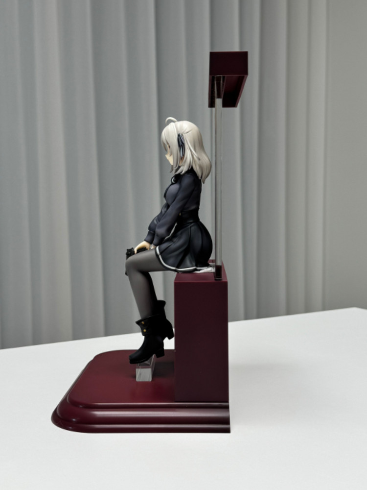 카도카와 스파이교실 릴리 1/7 피규어--3