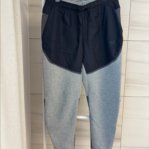 나이키 테크 플리스 조거 팬츠 CZ9902-063