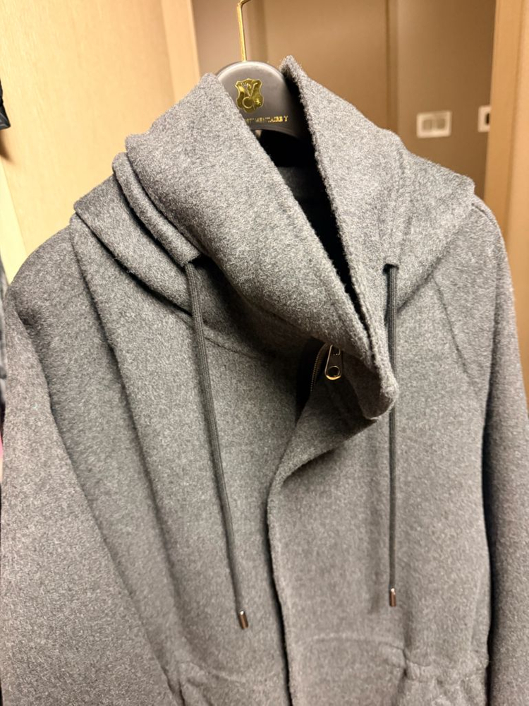 코스모폴리탄줄라이 수프림코트55만착불(새상품컨디션)--7