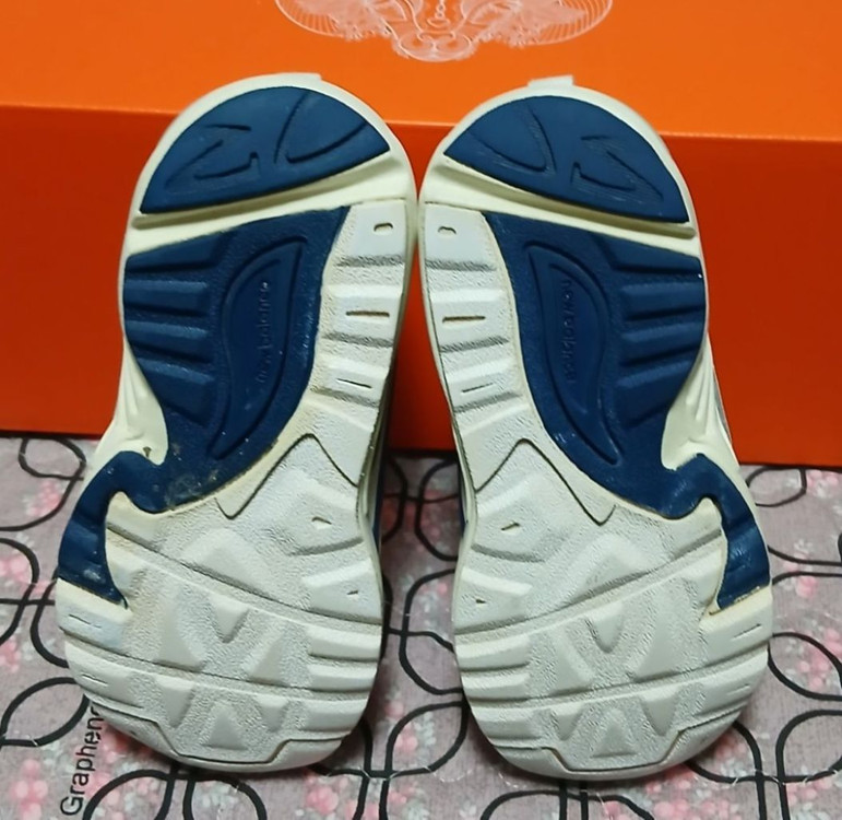 뉴발란스키즈 878 150사이즈 운동화 화이트블루--5