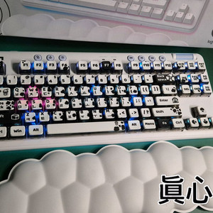 (*윤활) 로지텍 G715 유/무선 게이밍 갈축 키보드 풀박스 이미지